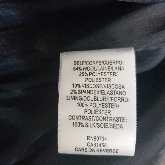 BCBG MAXAZRIA SLEEVELESS DRESS - Picture 8 of 8